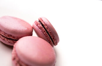 Aviečių skonio Macaron