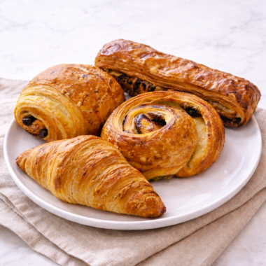 VIENNOISERIES & SANDWICHES